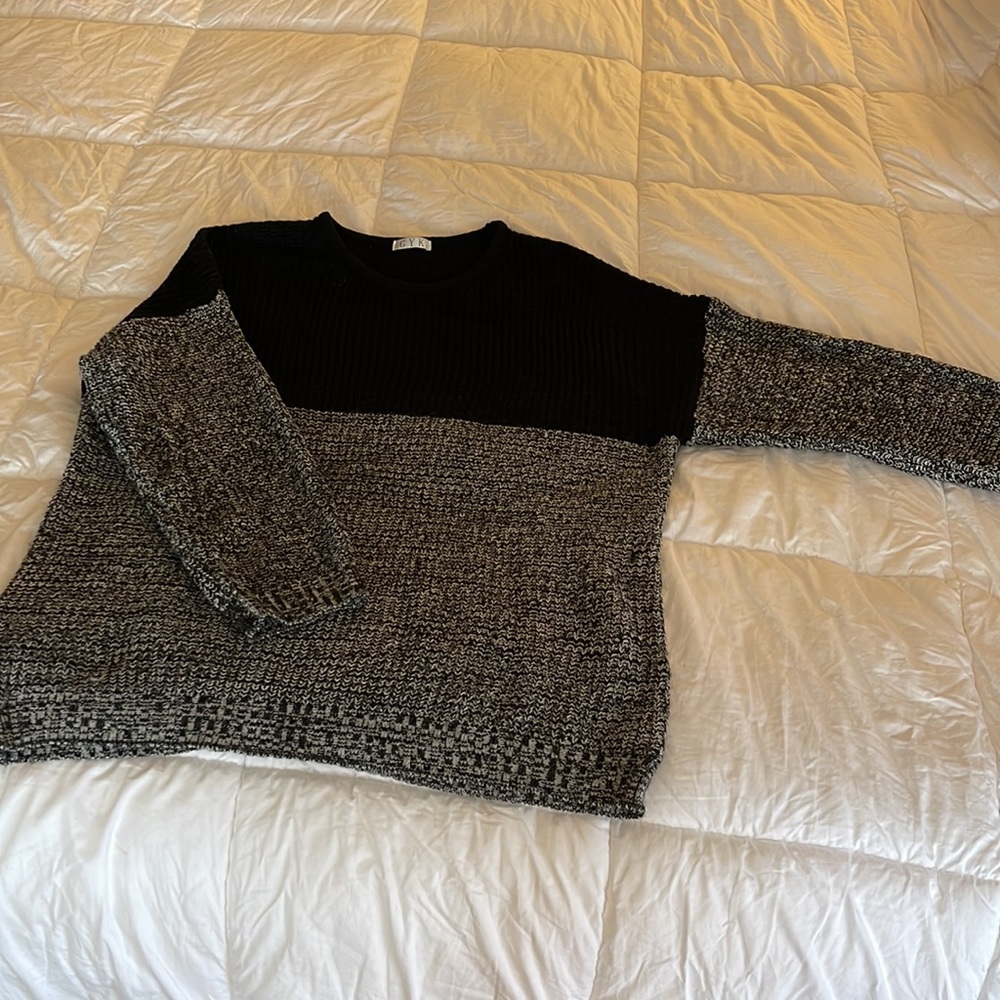 Sweater - Picture 2 of 3